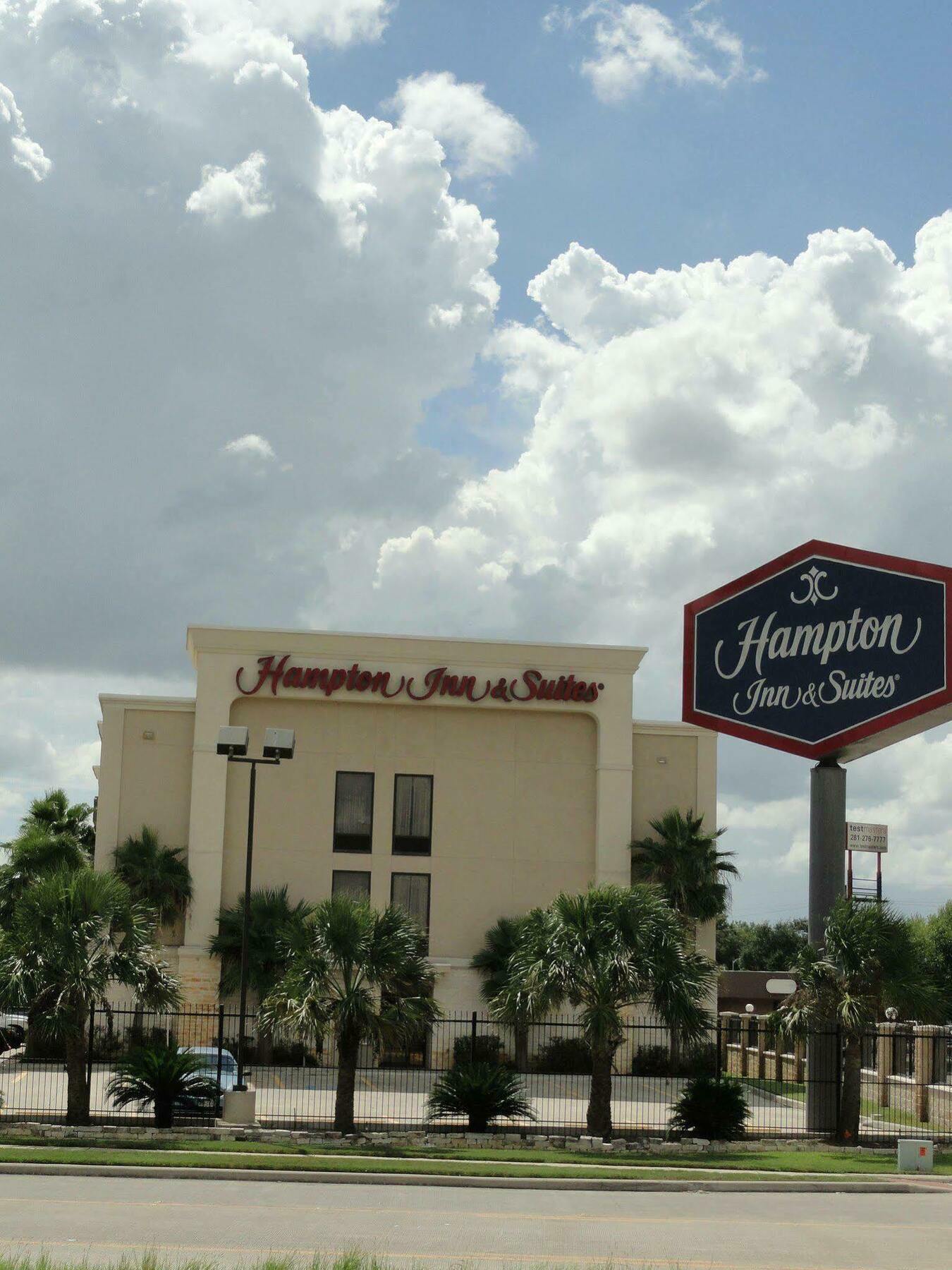 Hampton Inn And Suites Houston-Кейти Екстериор снимка